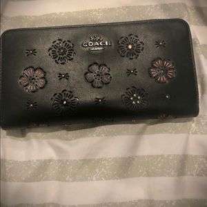 Coach Floral Rivets zip around wallet